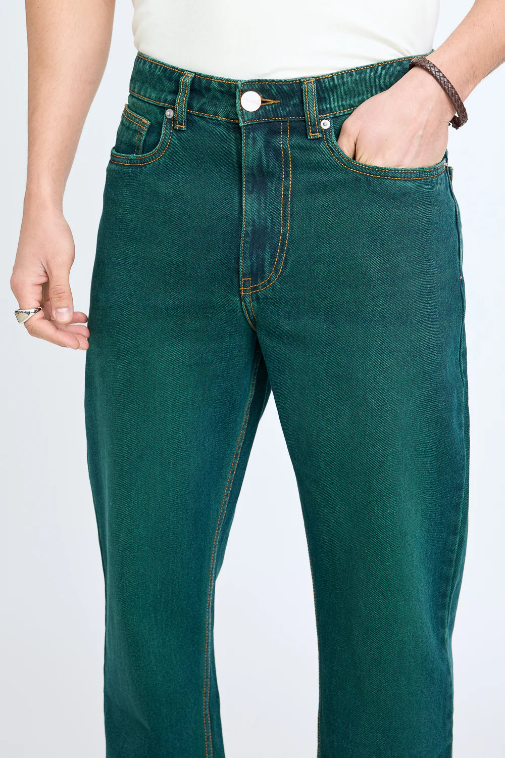 Stylish Green Men's Slim Straight Jeans Perfect for Casual and Streetwear Looks