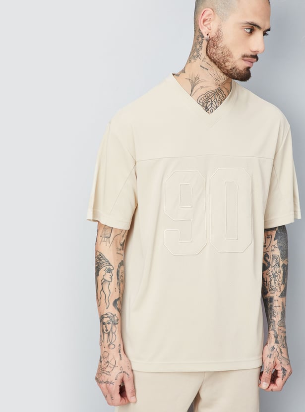 Men’s Modern Oversized Sports Tee with Textured Design