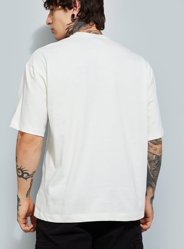 Stylish Placement Print Oversized T-Shirt for Everyday Wear