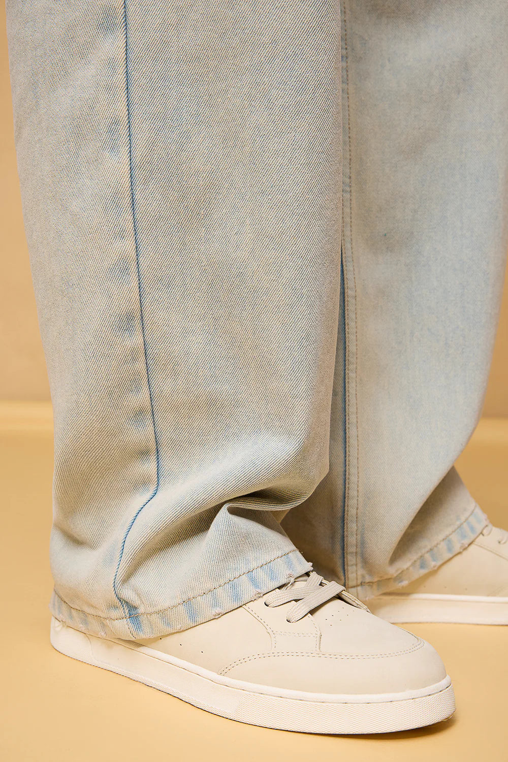 Comfortable Blue Glazed Wash Men's Baggy Fit Jeans for Effortless Casual Styling