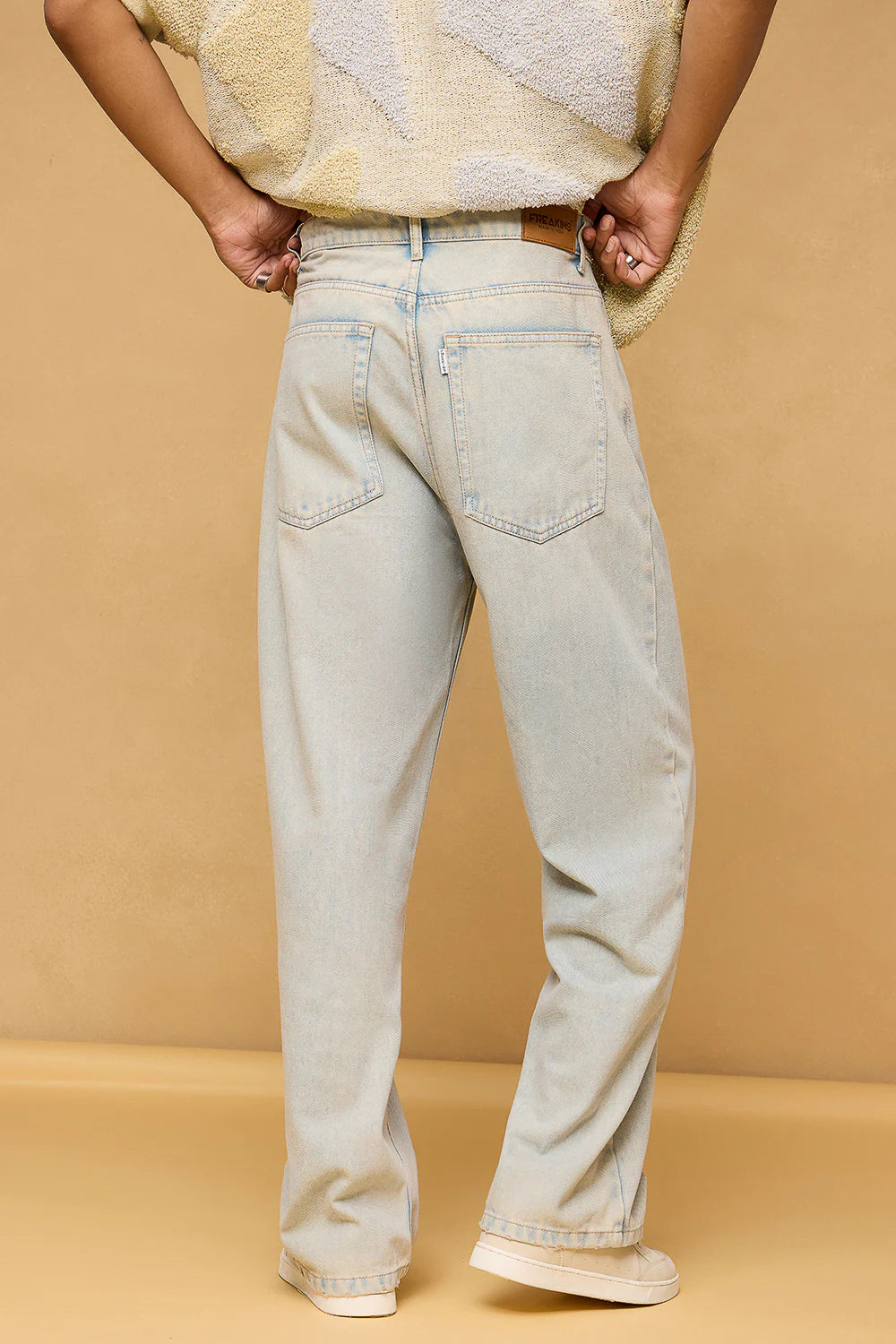 Comfortable Blue Glazed Wash Men's Baggy Fit Jeans for Effortless Casual Styling