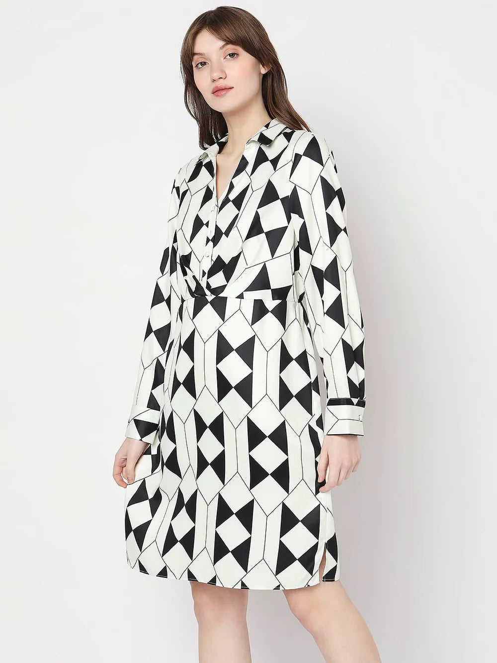 Premium Quality Women Black and White Geometric Print Dress with Elegant and Sophisticated Design