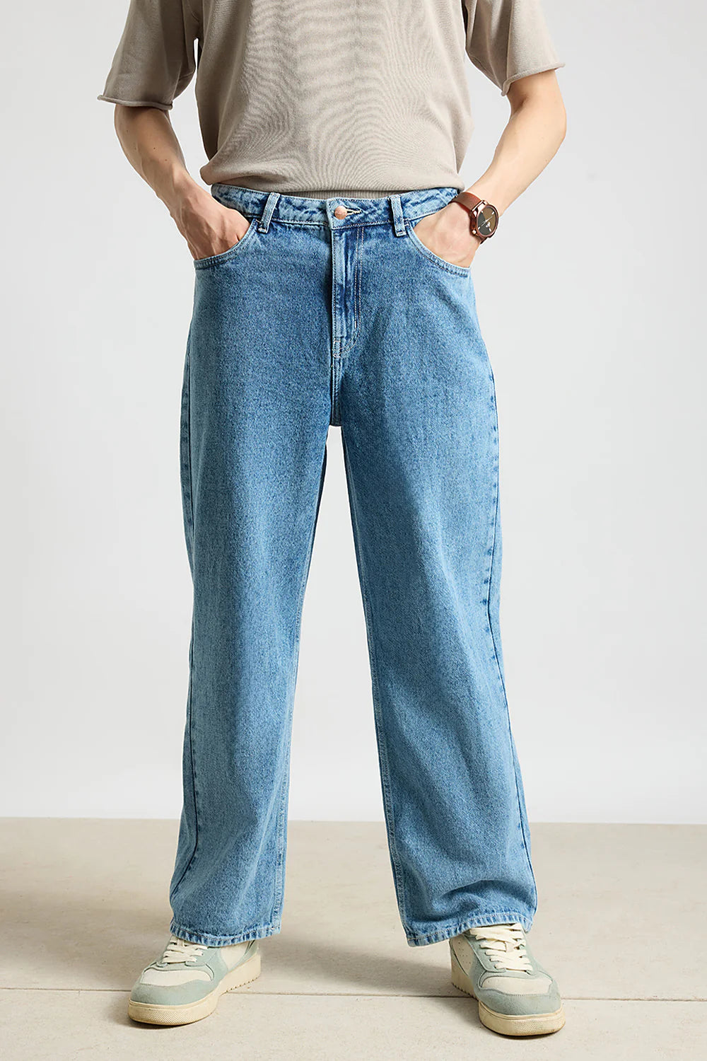 Modern Urban Grind Men's Baggy Denim Jeans with Relaxed Street Style Look