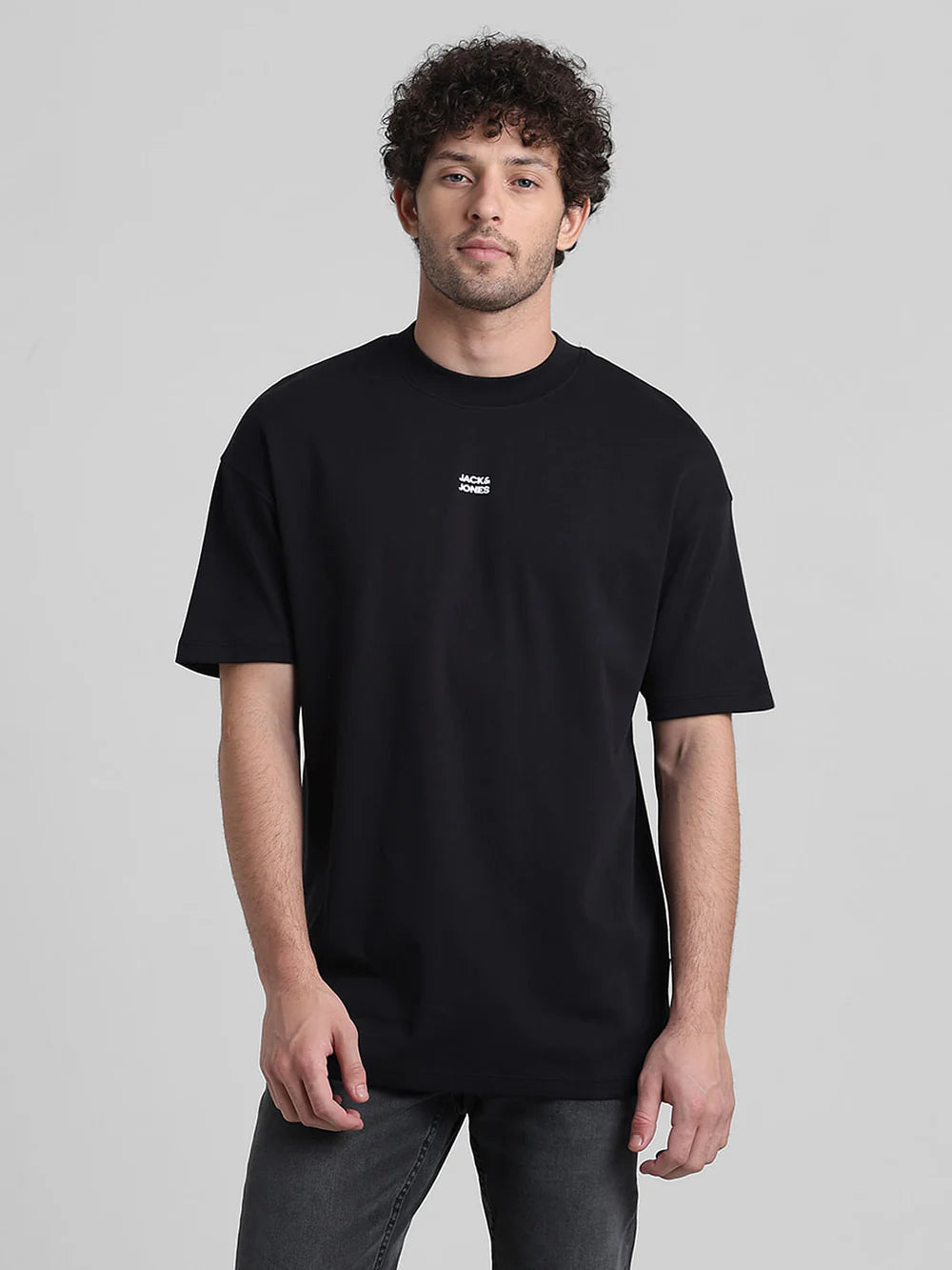 Streetwear Style Black Oversized Tee with Eye-Catching Graphic Print