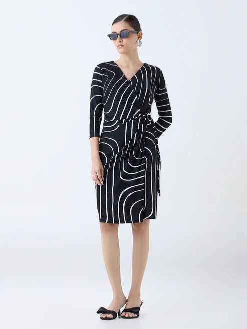 Trendy Black Wrap Dress With Unique Abstract Print for Modern Fashion Look