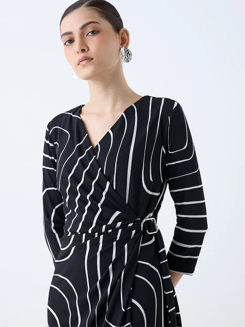 Trendy Black Wrap Dress With Unique Abstract Print for Modern Fashion Look