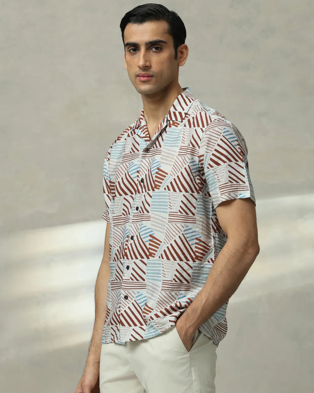 Lightweight Brown Resort Print Shirt Relaxed Fit Comfortable Daily Style