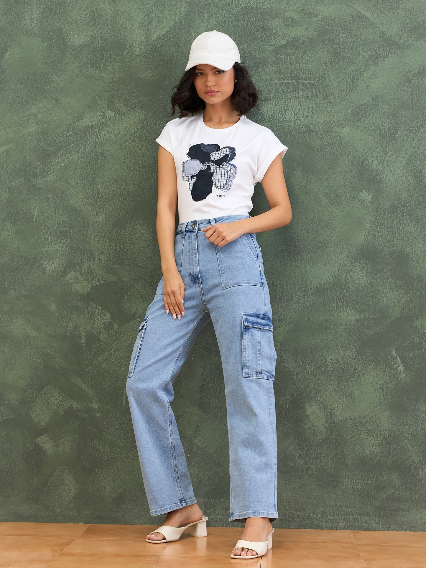 Everyday Womens Classic Blue Straight Fit Solid Denim Jeans for Casual Comfort