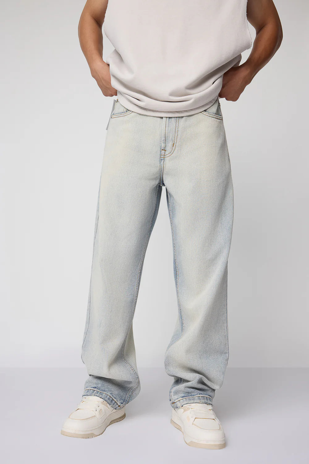 Trendy Urban Wash Blue Men's Baggy Straight Jeans with Relaxed Everyday Fit