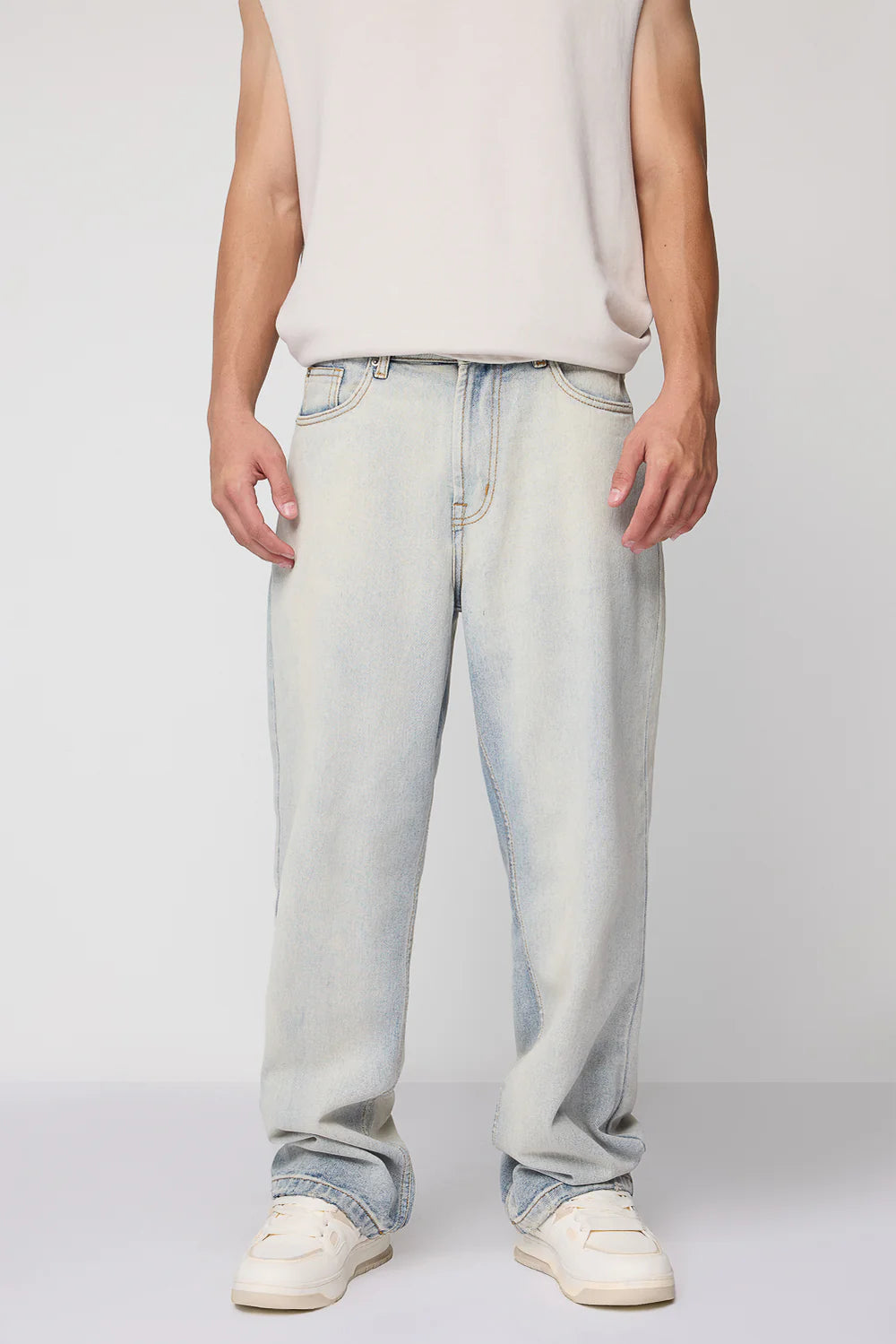 Trendy Urban Wash Blue Men's Baggy Straight Jeans with Relaxed Everyday Fit