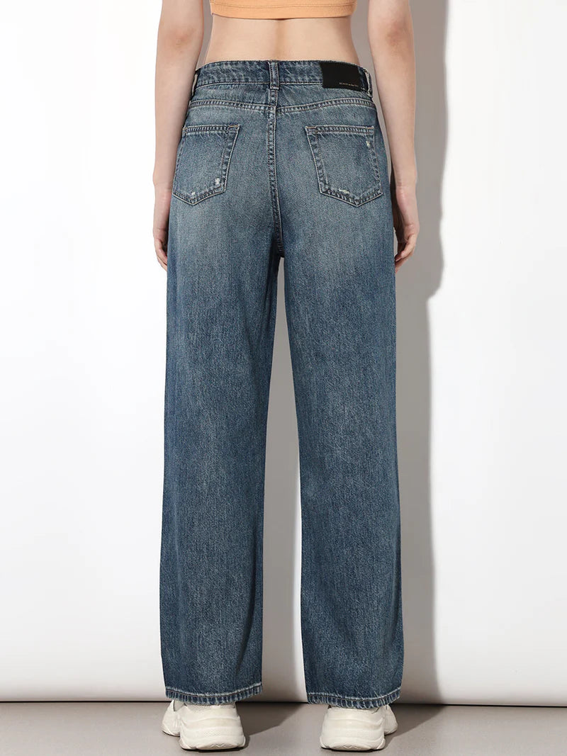 Modern Women’s Blue Distressed Jeans with Intricate Embroidered Details for Stylish Casual Outfits