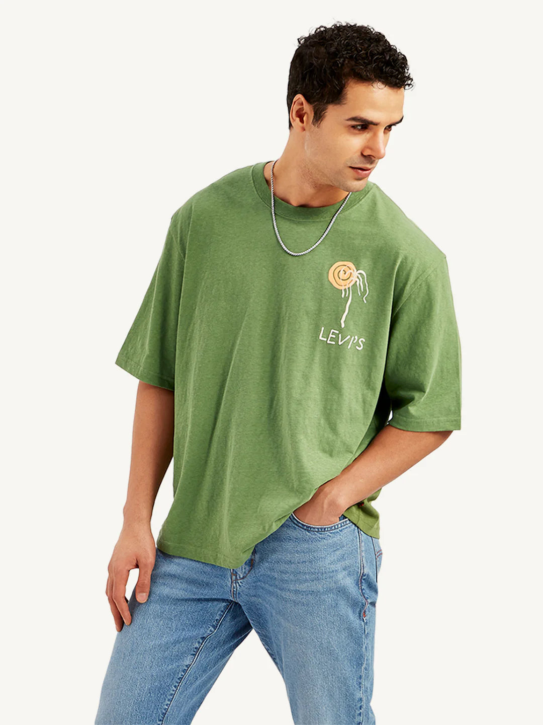 Stylish Men’s Grey Printed Round Neck Oversized Fit T-Shirt for Casual Streetwear and Everyday Fashion