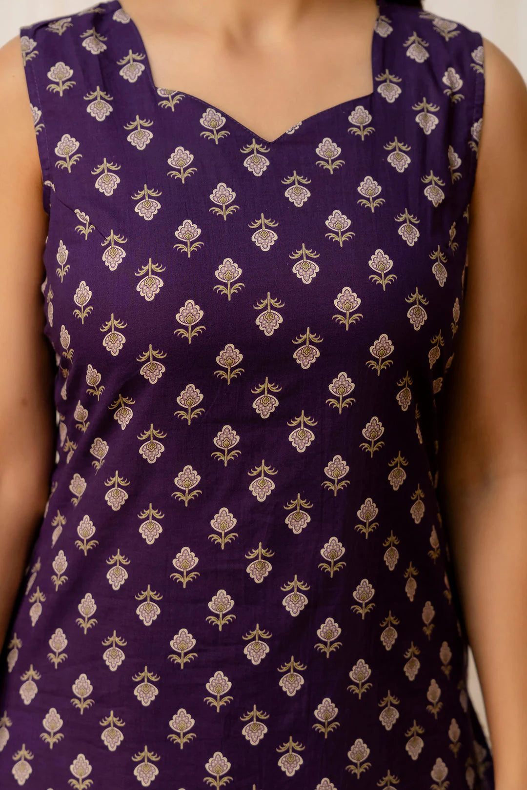 Graceful Purple Printed Kurta Set with Straight Fit Trouser and Dupatta