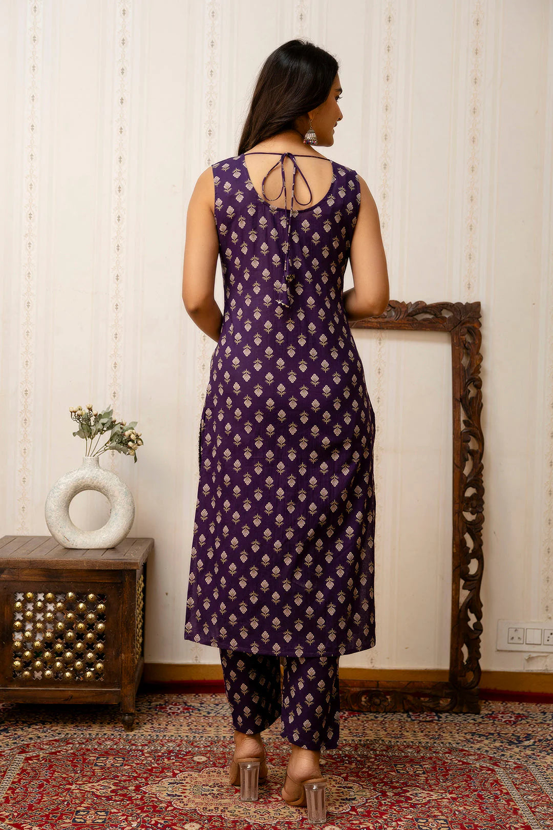 Graceful Purple Printed Kurta Set with Straight Fit Trouser and Dupatta
