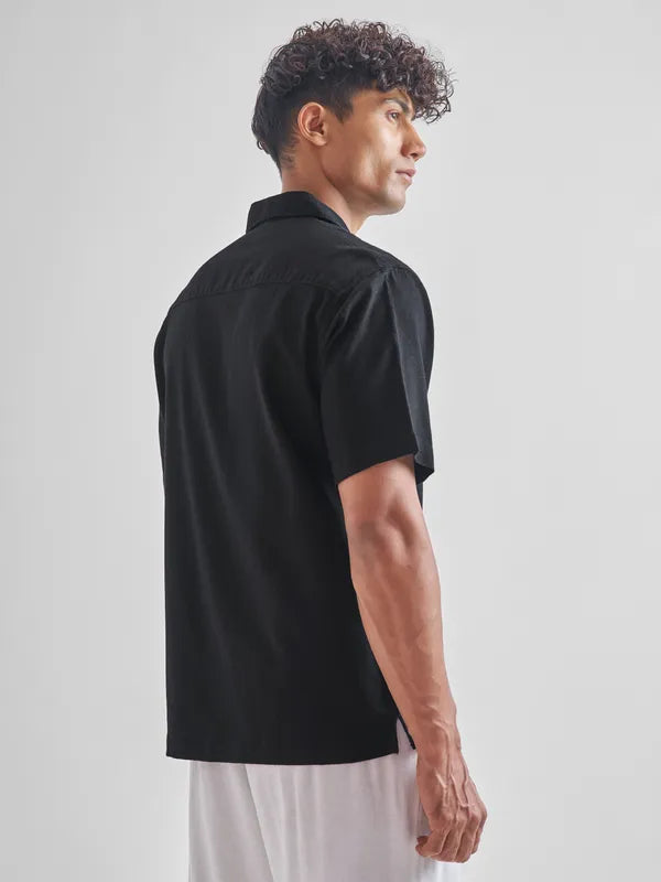 Classic Black Relaxed Fit Men Solid Shirt Casual Wear for Office and Outings