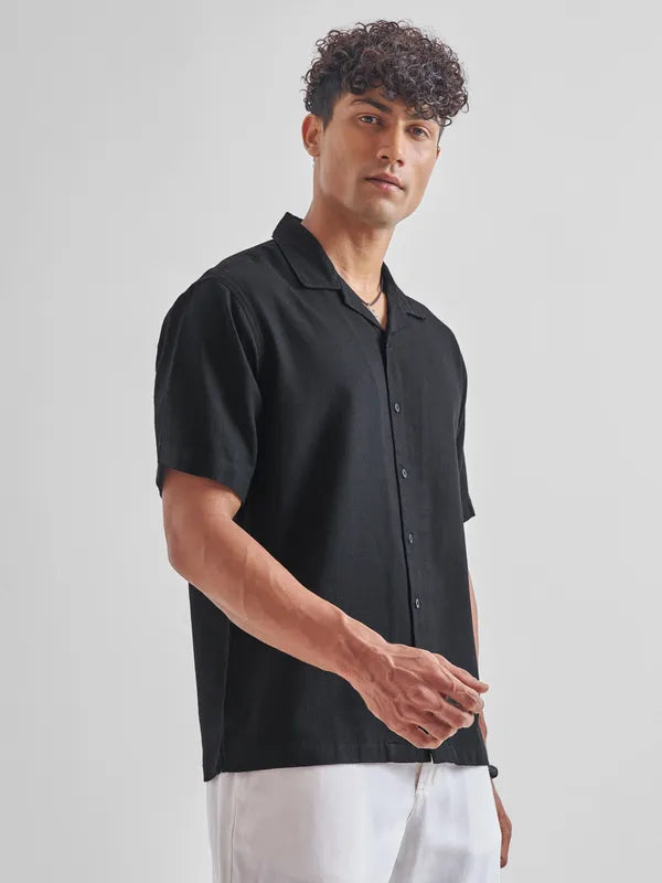 Classic Black Relaxed Fit Men Solid Shirt Casual Wear for Office and Outings