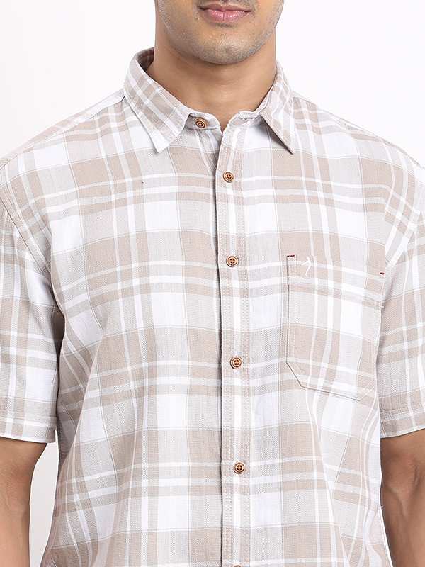 Trendy Men Checked Half Sleeve Shirt Cotton Casual and Semi Formal Style