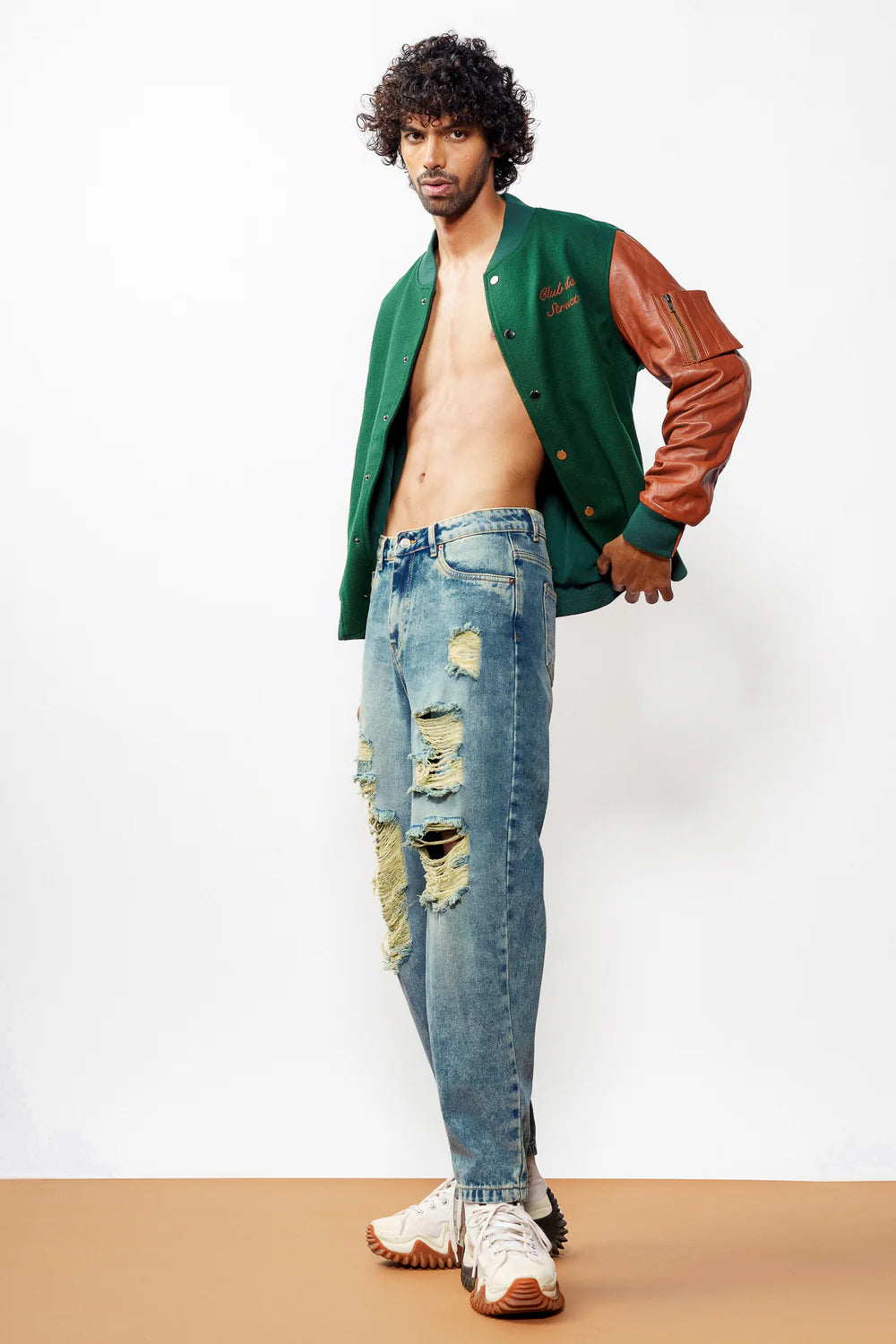Stylish Blue Ripped Men's Slouchy Jeans Perfect for Casual and Urban Outfits