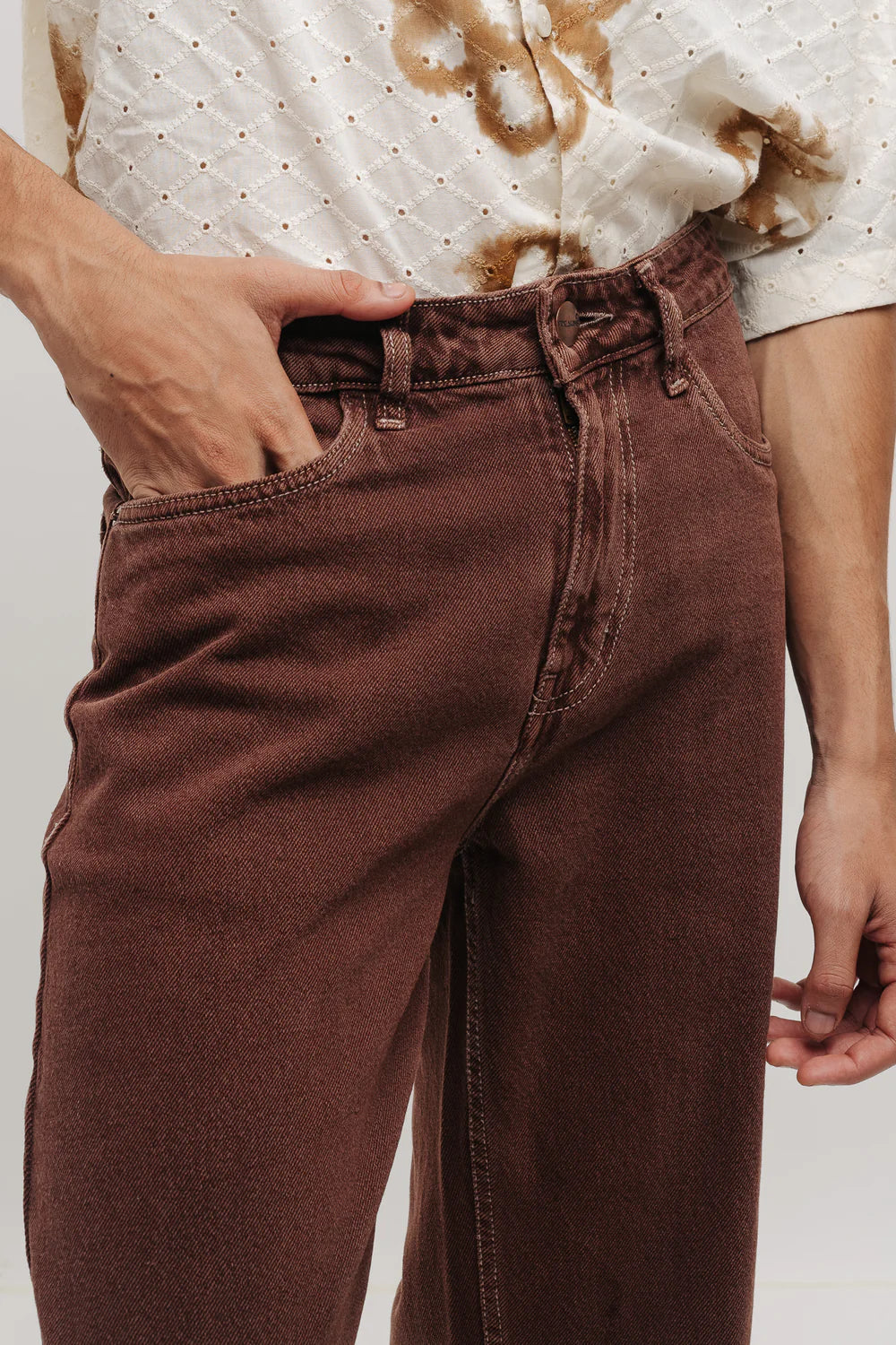 Premium Brown Straight Men's Jeans with Timeless Design and Relaxed Comfort