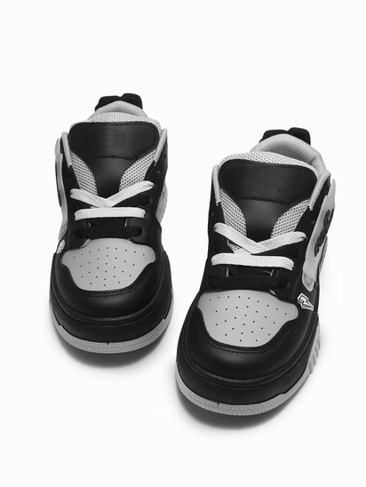 Comfortable Black Everyday Sneakers for Women