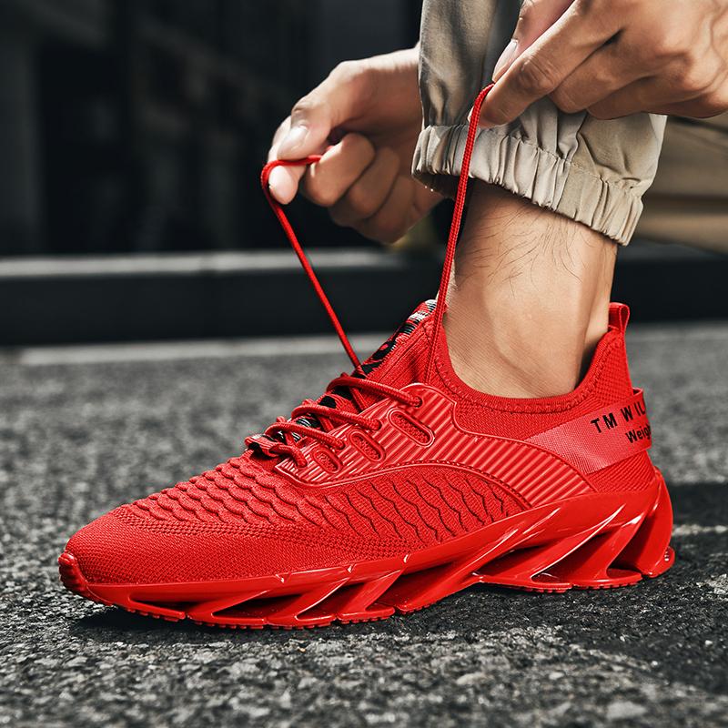 Trendy Men’s Plus Size Casual Sports Shoes Lightweight Running Sneakers