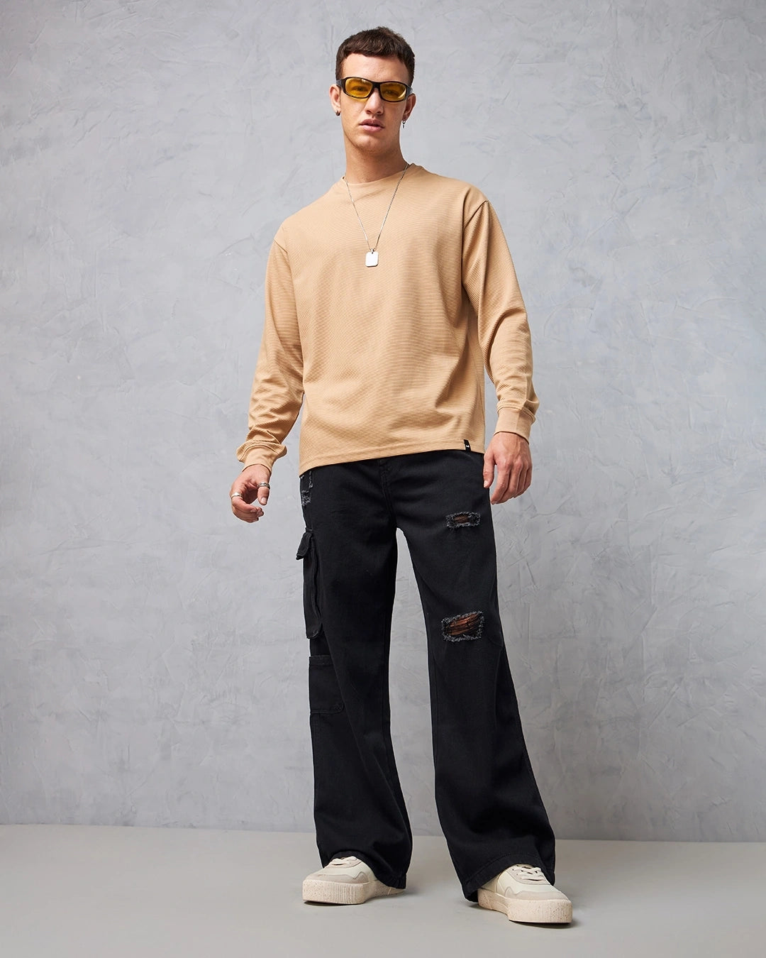 Black Distressed Cargo Mid Rise Jeans Men Baggy Fit Comfortable Daily Wear