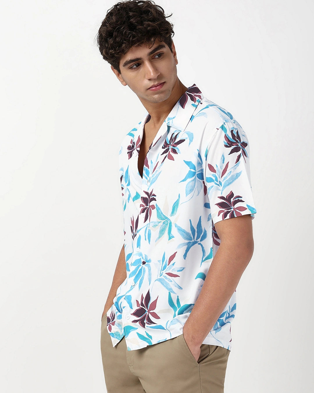 Oversized White and Blue Printed Shirt for Men Stylish Summer Casual Outfit