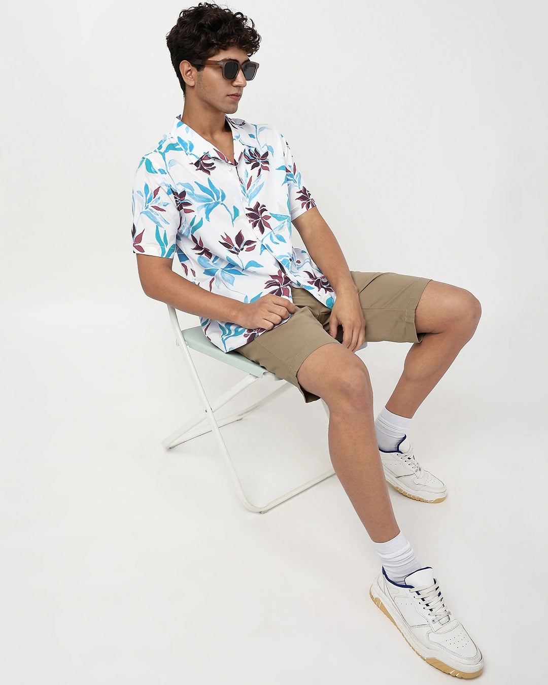 Oversized White and Blue Printed Shirt for Men Stylish Summer Casual Outfit