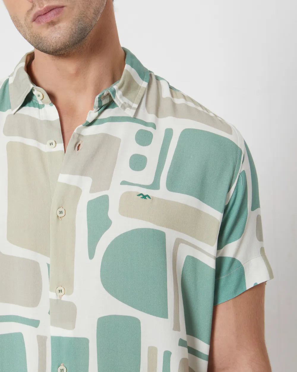 Comfortable Beige Slim Fit Casual Shirt with Abstract Print for Daily Wear