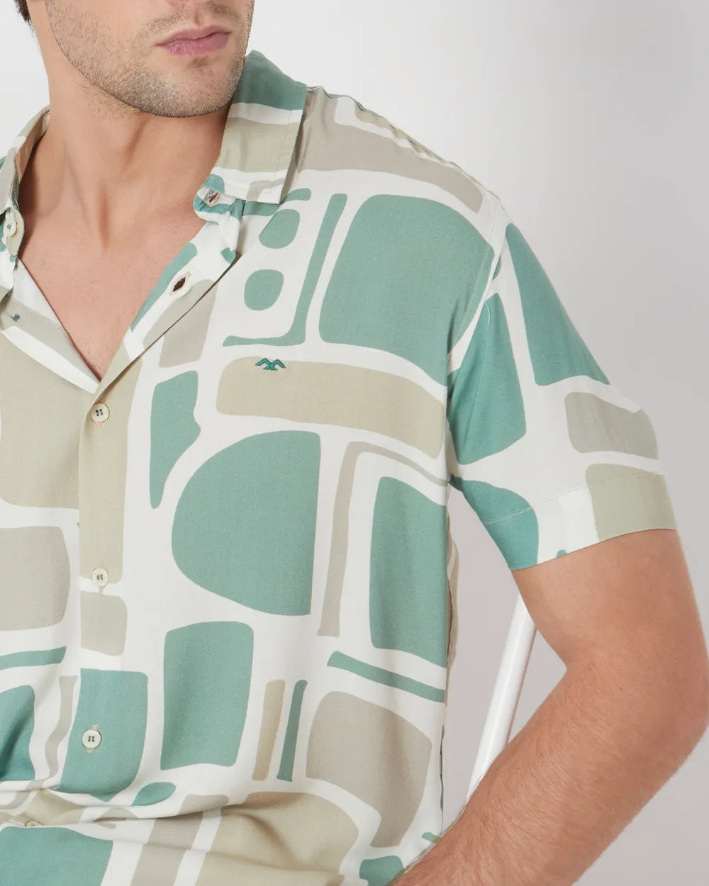 Comfortable Beige Slim Fit Casual Shirt with Abstract Print for Daily Wear