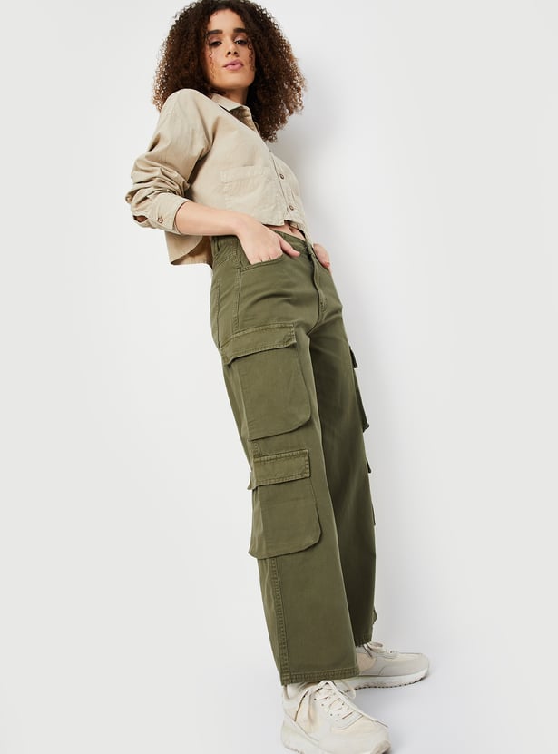 Casual Women’s Solid Straight-Leg Cargo Jeans