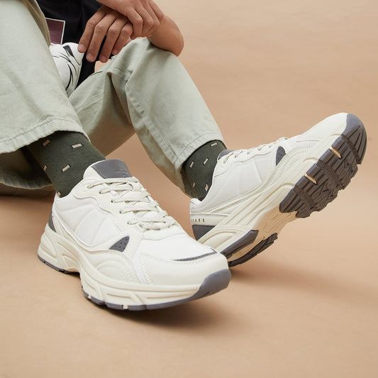 Quilted Casual Sneakers Men Lightweight Modern Design