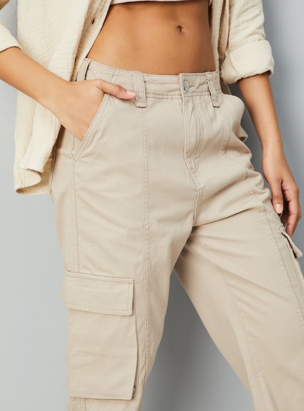 Fashionable Solid Cargo Denim Trousers for Women