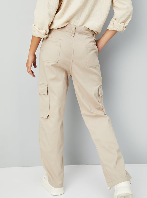 Fashionable Solid Cargo Denim Trousers for Women