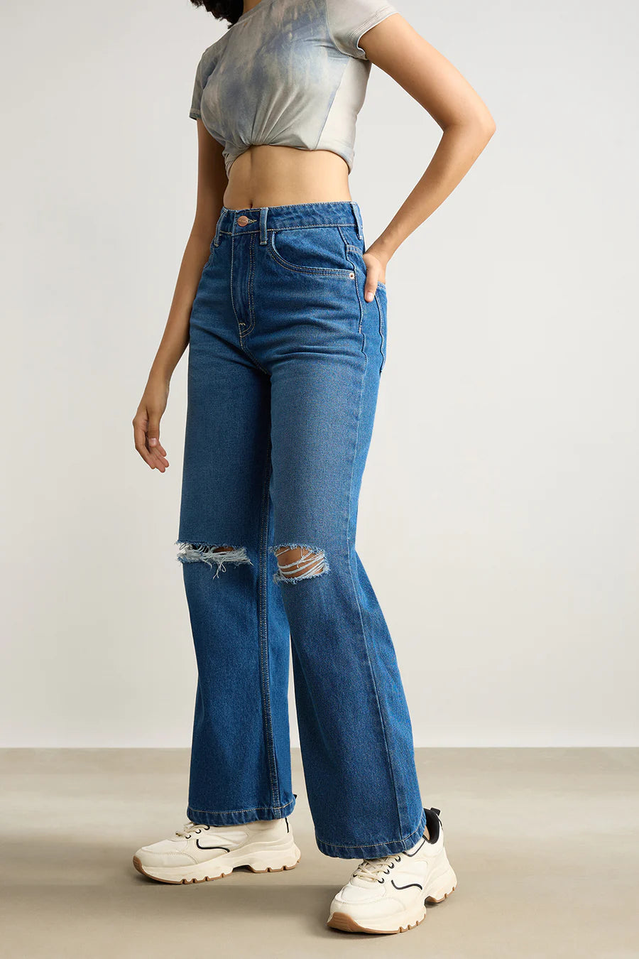 Designer Clean Blue Wide Leg Distressed Jeans for Women Perfect for Outings and Casual Wear