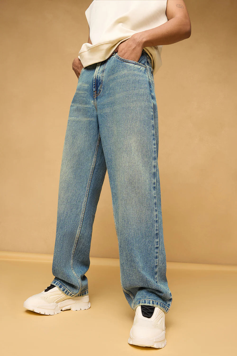 Trendy Blue Spruce Men's Baggy Straight Jeans with Relaxed Fit for Everyday Wear