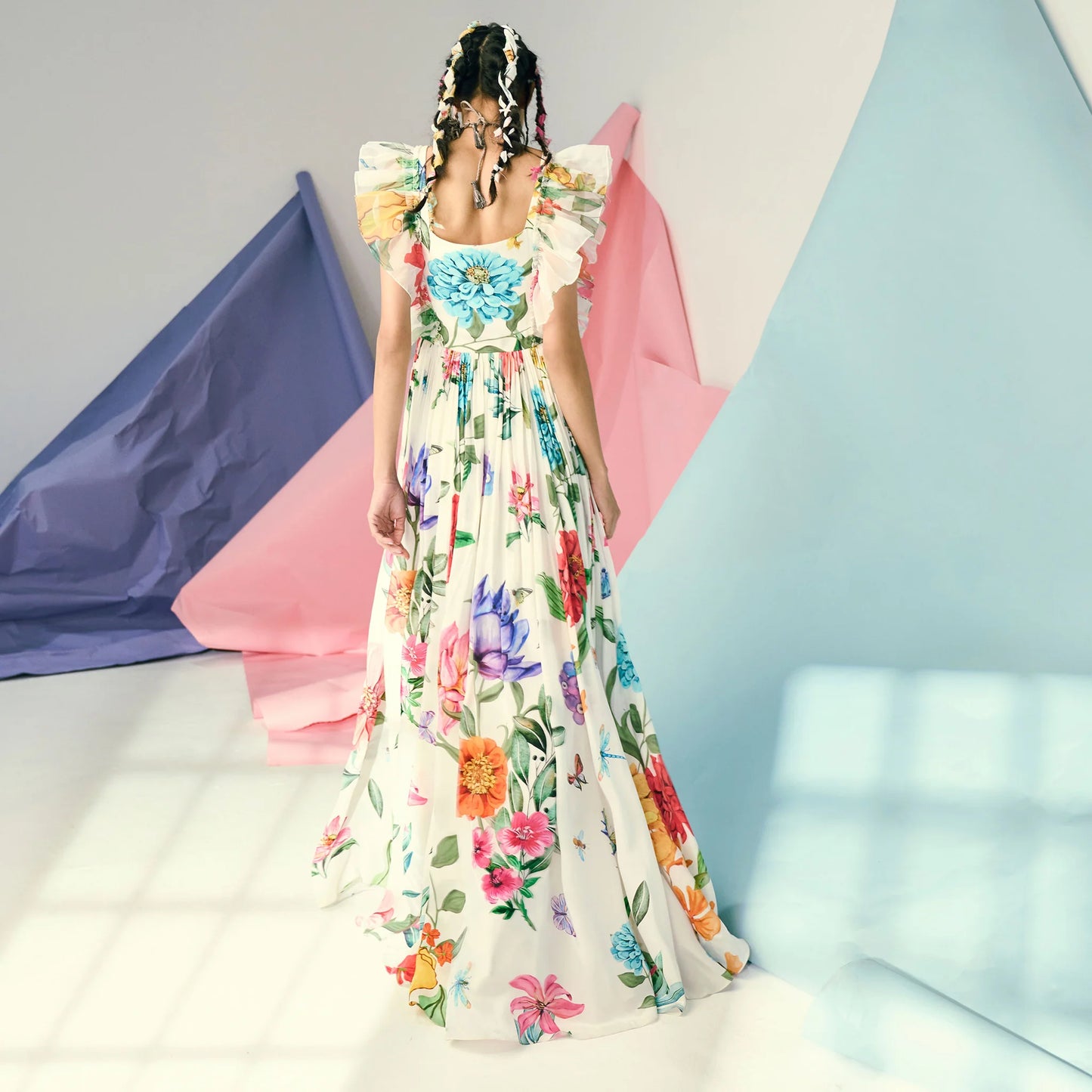 Luxury Women Embroidered Maxi Dress Perfect for Exclusive Parties, Evening Events, and Special Occasions