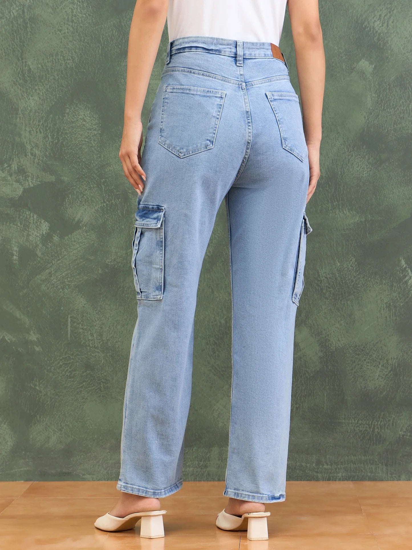 Everyday Womens Classic Blue Straight Fit Solid Denim Jeans for Casual Comfort