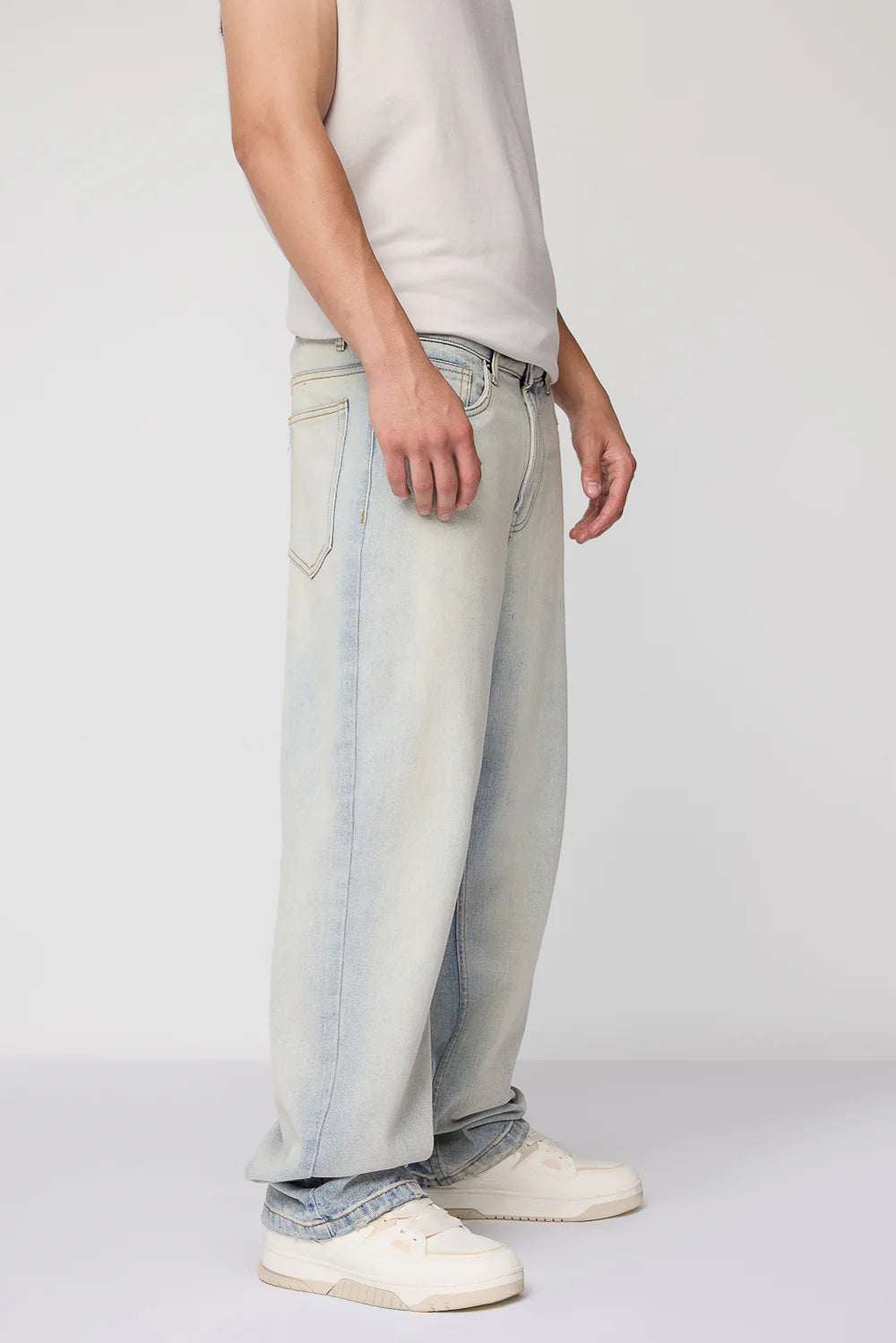 Trendy Urban Wash Blue Men's Baggy Straight Jeans with Relaxed Everyday Fit