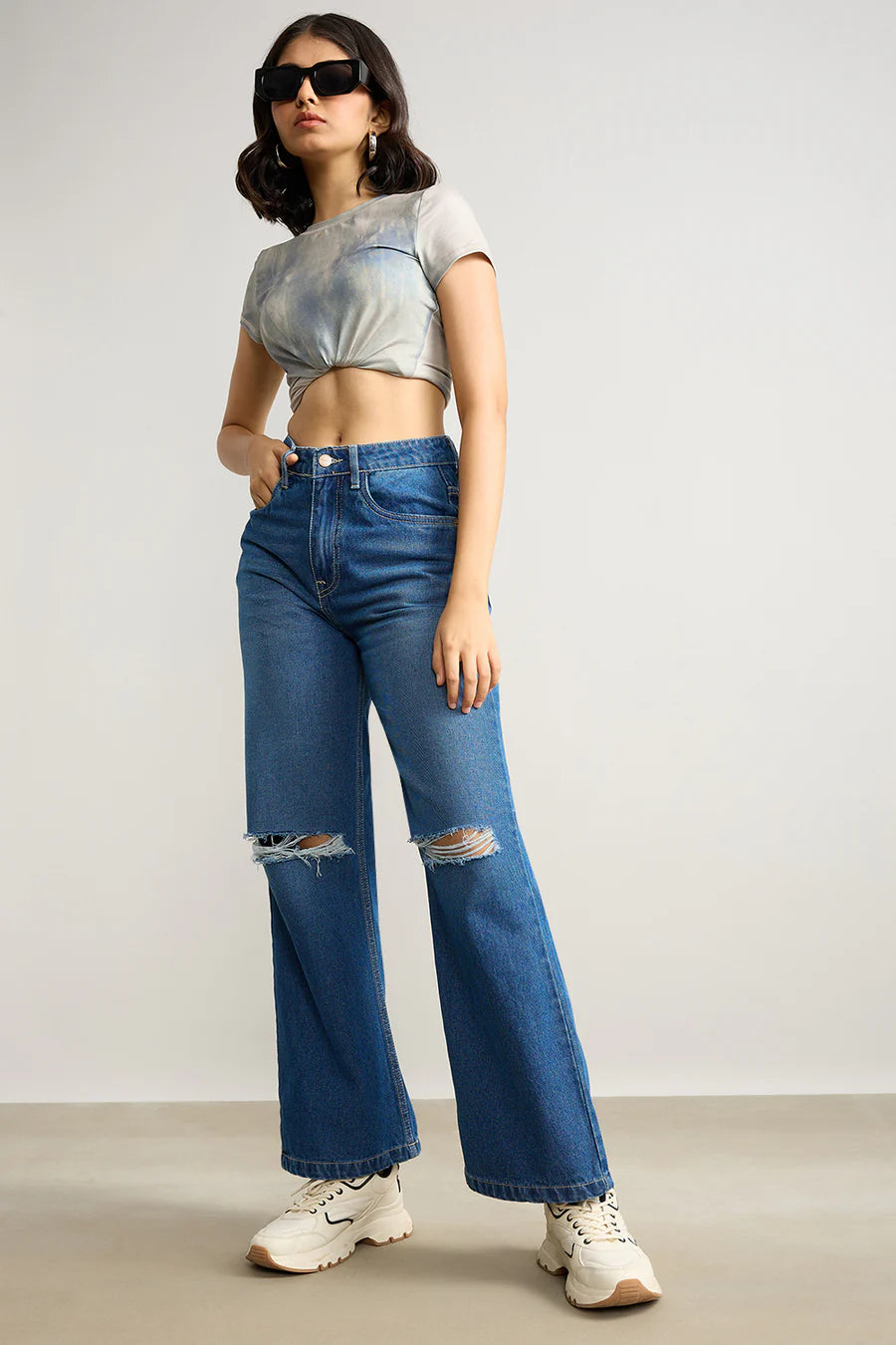 Designer Clean Blue Wide Leg Distressed Jeans for Women Perfect for Outings and Casual Wear