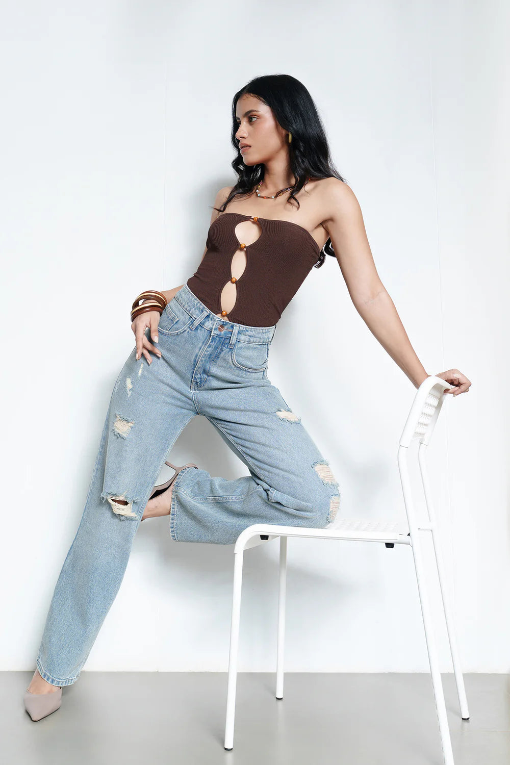 Women’s Easy Blue Distressed Straight-Leg Jeans