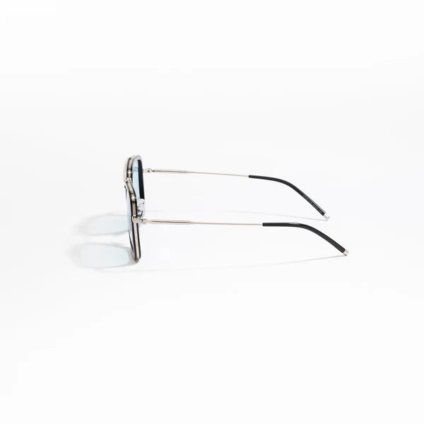 Lightweight Avenge Sunglasses with Comfortable Frame for Everyday Use